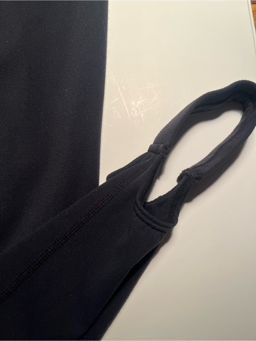SET ACTIVE Black Stirrup Leggings size Small ๐๐ - Picture 5 of 7